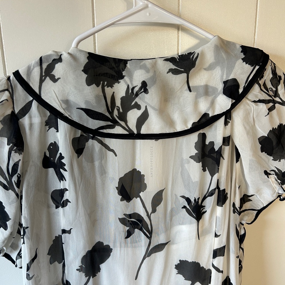 Maeve Monochrome Floral Dress - Picture 6 of 7